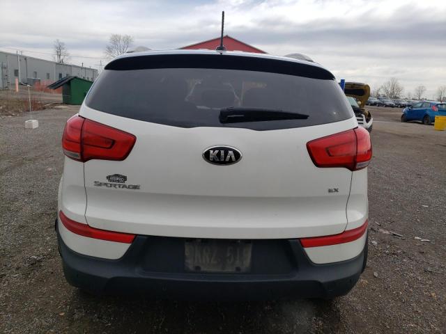 KNDPCCAC6G7867503 - 2016 KIA SPORTAGE EX WHITE photo 6