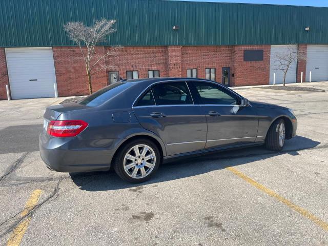 WDDHF8JB0DA748222 - 2013 MERCEDES-BENZ E 350 4MATIC GRAY photo 4