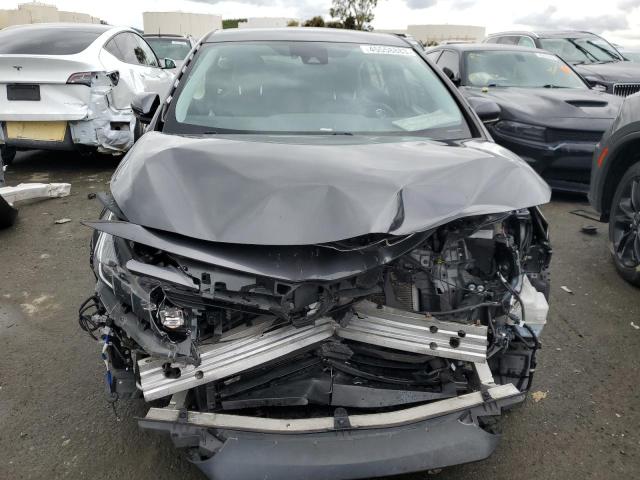 JTDKARFP6H3004014 - 2017 TOYOTA PRIUS PRIM 灰色 照片 5