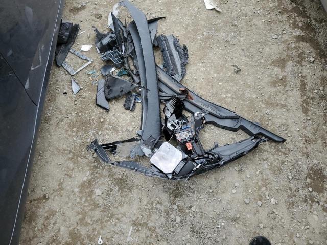 JTDKARFPXH3066077 - 2017 TOYOTA PRIUS PRIM ნაცრისფერი ფოტო 12