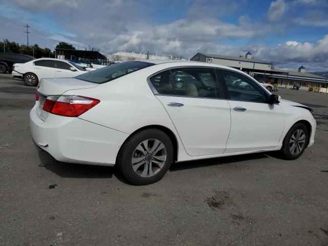 1HGCR2F30FA142336 - 2015 HONDA ACCORD LX WHITE photo 3