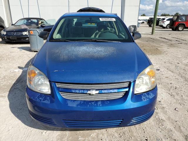 1G1AK52F857547019 - 2005 CHEVROLET COBALT BLUE photo 5