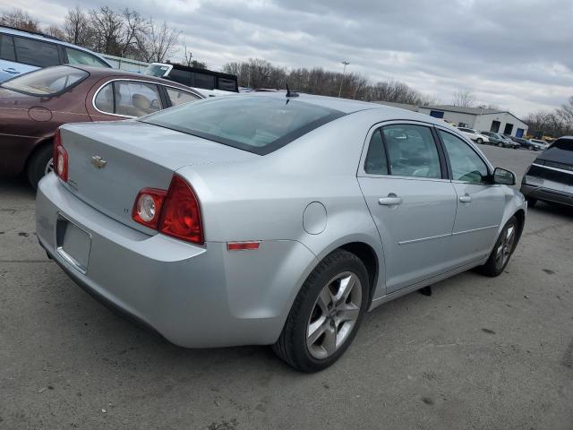 1G1ZH57BX9F260090 - 2009 CHEVROLET MALIBU 1LT Gümüş foto 3