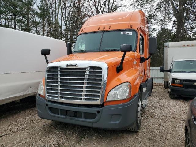 3AKJGLD52ESFK3114 - 2014 FREIGHTLINER CASCADIA 1 ORANGE photo 2