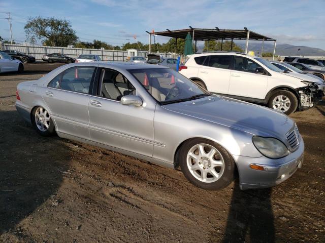 WDBNG75J52A292963 - 2002 MERCEDES-BENZ S 500 SILVER photo 4