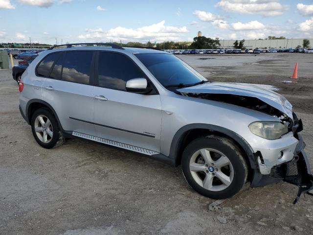 5UXFE435X9L266047 - 2009 BMW X5 XDRIVE30I SILVER photo 4