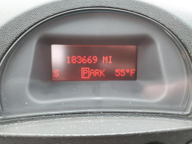 2G2WP552861129621 - 2006 PONTIAC GRAND PRIX 银色 照片 9