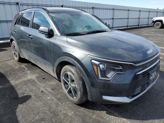 KNDCR3LE3P5057138 - 2023 KIA NIRO EX CHARCOAL photo 4