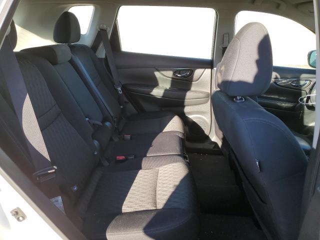 5N1AT2MT2HC854974 - 2017 NISSAN ROGUE S WHITE photo 11