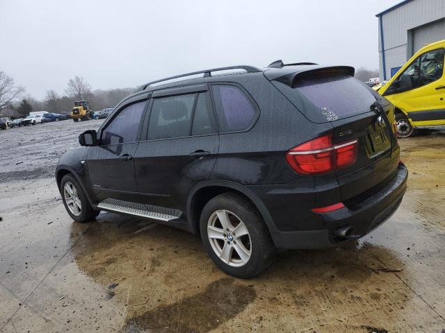 5UXZV4C58BL410309 - 2011 BMW X5 XDRIVE35I BLACK photo 2