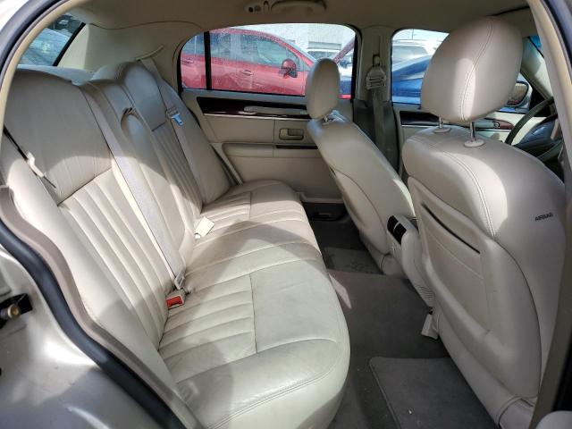 1LNHM81W24Y684612 - 2004 LINCOLN TOWN CAR EXECUTIVE TAN photo 10