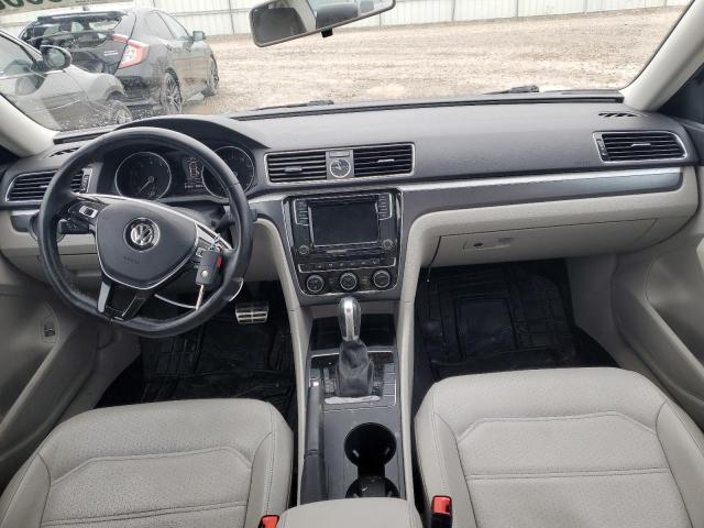 1VWDT7A32HC033924 - 2017 VOLKSWAGEN PASSAT R-LINE Boz foto 8