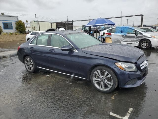 55SWF4JB0HU232772 - 2017 MERCEDES-BENZ C 300 BLUE photo 4