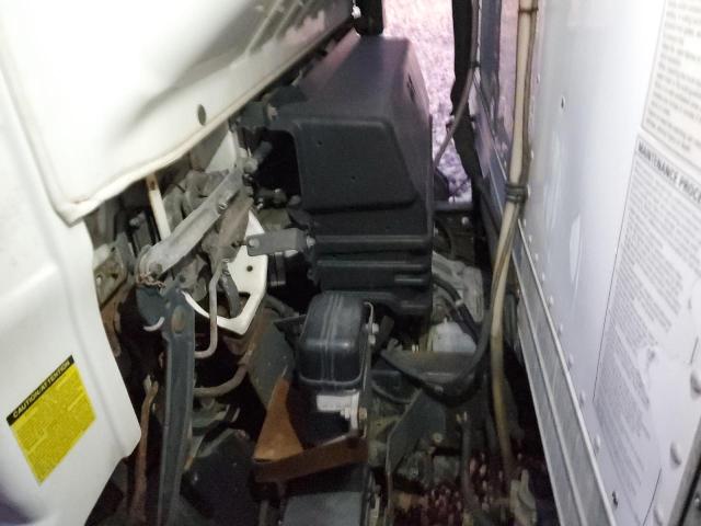 JALE5W168H7900773 - 2017 ISUZU NQR WHITE photo 12