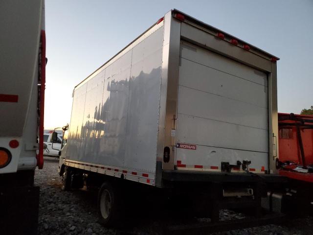 JALE5W168H7900773 - 2017 ISUZU NQR WHITE photo 2