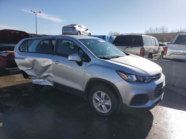 KL7CJNSB0MB340553 - 2021 CHEVROLET TRAX LS SILVER photo 4