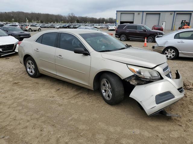 1G11B5SA8DF145980 - 2013 CHEVROLET MALIBU LS SILVER photo 4