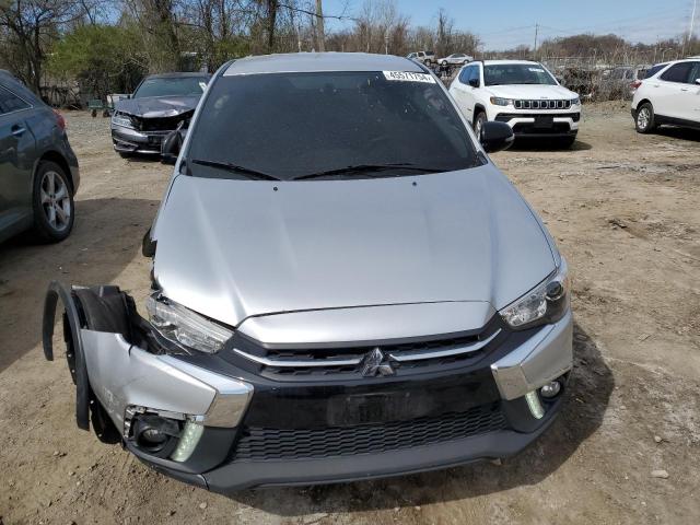 JA4AP3AU9KU024077 - 2019 MITSUBISHI OUTLANDER ES SILVER photo 5