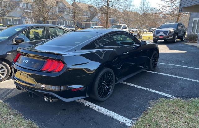 1FA6P8CF0J5115843 - 2018 FORD MUSTANG GT BLACK photo 4