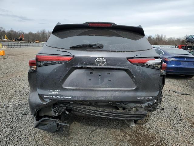5TDGZRBH0NS243260 - 2022 TOYOTA HIGHLANDER XLE 灰色 照片 6