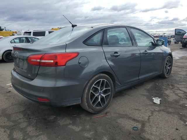 1FADP3H22HL240722 - 2017 FORD FOCUS SEL GRAY photo 3