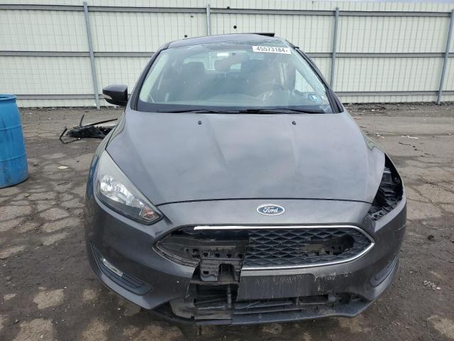 1FADP3H22HL240722 - 2017 FORD FOCUS SEL GRAY photo 5