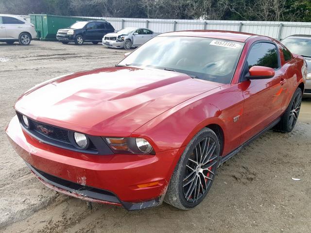 1ZVBP8CHXA5102718 - 2010 FORD MUSTANG GT RED photo 2