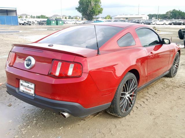 1ZVBP8CHXA5102718 - 2010 FORD MUSTANG GT RED photo 4