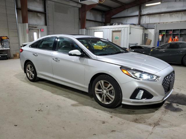 5NPE34AF9KH814659 - 2019 HYUNDAI SONATA LIMITED SILVER photo 4