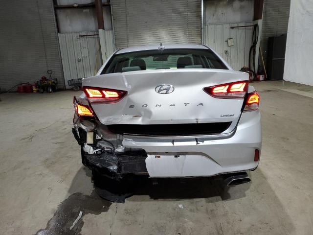 5NPE34AF9KH814659 - 2019 HYUNDAI SONATA LIMITED Srebrny zdjęcie 6