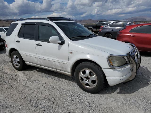 4JGAB72E91A239490 - 2001 MERCEDES-BENZ ML 430 白色 照片 4