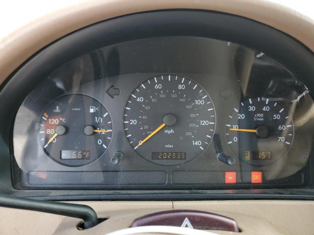 4JGAB72E91A239490 - 2001 MERCEDES-BENZ ML 430 白色 照片 9