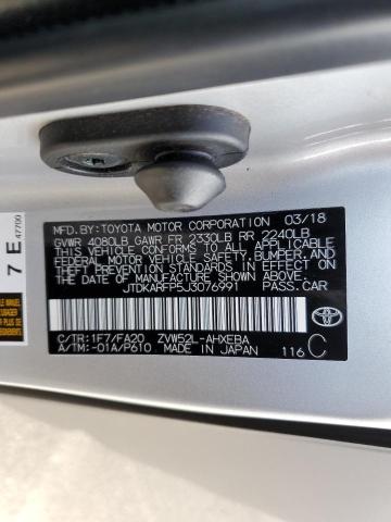 JTDKARFP5J3076991 - 2018 TOYOTA PRIUS PRIM 银色 照片 12