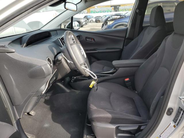 JTDKARFP5J3076991 - 2018 TOYOTA PRIUS PRIM 银色 照片 7