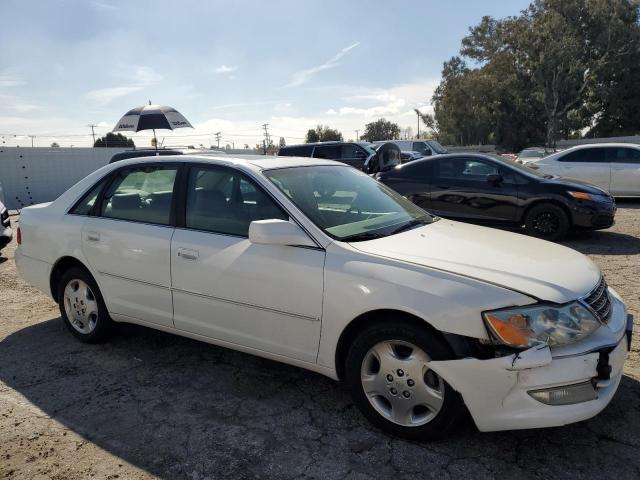 4T1BF28B24U343878 - 2004 TOYOTA AVALON XL WHITE photo 4