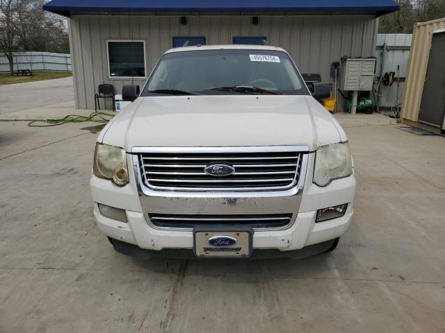 1FMEU63E58UA79881 - 2008 FORD EXPLORER XLT WHITE photo 5