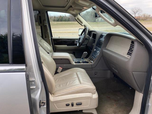 5LMJJ2HT7FEJ09359 - 2015 LINCOLN NAVIGATOR SILVER photo 5