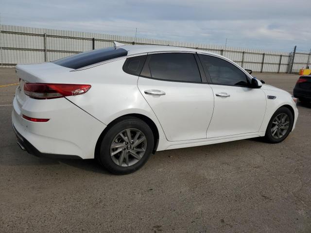 5XXGT4L37KG359060 - 2019 KIA OPTIMA LX WHITE photo 3