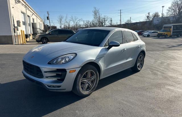 WP1AF2A54FLB90299 - 2015 PORSCHE MACAN TURBO GRAY photo 2