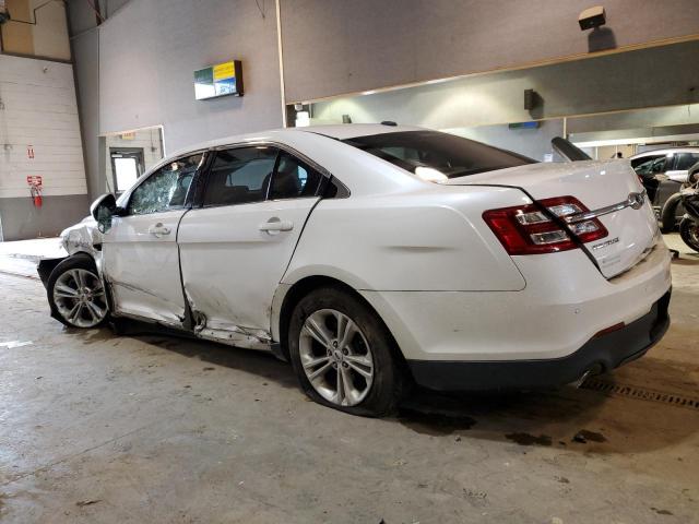 1FAHP2E85FG174421 - 2015 FORD TAURUS SEL WHITE photo 2