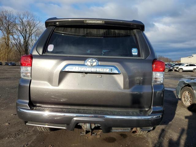 JTEBU5JR3B5047970 - 2011 TOYOTA 4RUNNER SR5 GRAY photo 6