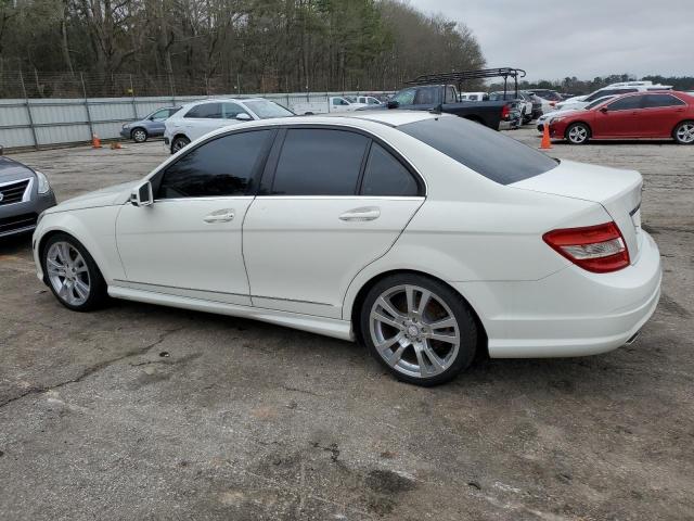 WDDGF5EB8BA521393 - 2011 MERCEDES-BENZ C 300 WHITE photo 2