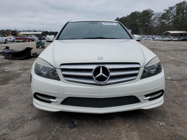 WDDGF5EB8BA521393 - 2011 MERCEDES-BENZ C 300 WHITE photo 5