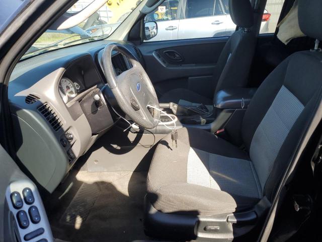 1FMCU03147KA30554 - 2007 FORD ESCAPE XLT BLACK photo 7