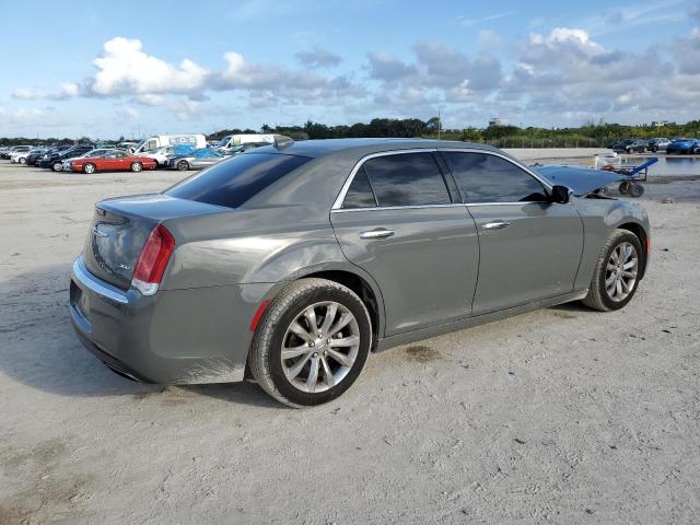 2C3CCAKG0JH137901 - 2023 CHRYSLER 300 LIMITED GRAY photo 3