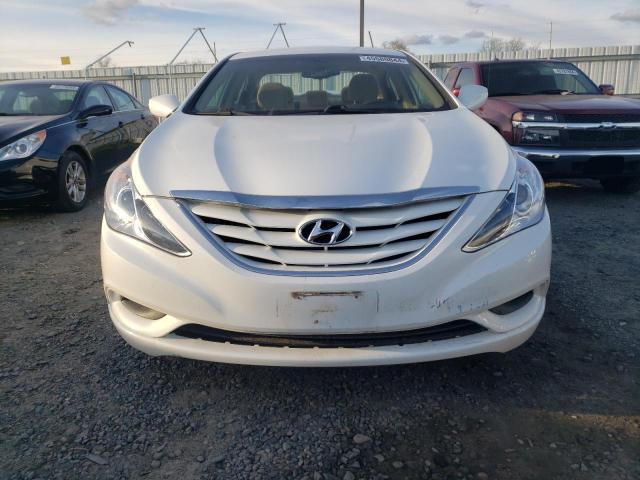 5NPEB4AC8CH463589 - 2012 HYUNDAI SONATA GLS WHITE photo 5