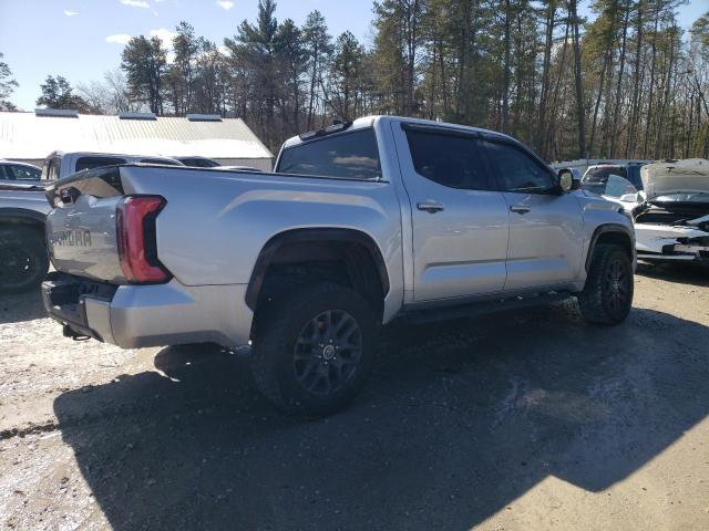5TFNA5DB3NX028580 - 2022 TOYOTA TUNDRA CREWMAX PLATINUM 银色 照片 3