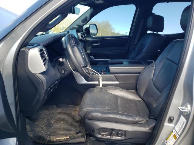 5TFNA5DB3NX028580 - 2022 TOYOTA TUNDRA CREWMAX PLATINUM 银色 照片 7