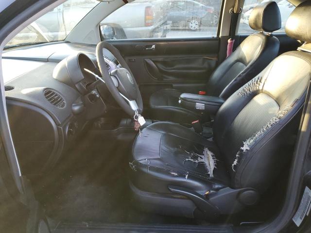 3VWPG3AG7AM013265 - 2010 VOLKSWAGEN NEW BEETLE BLACK photo 7