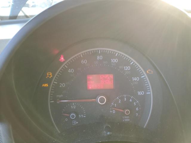 3VWPG3AG7AM013265 - 2010 VOLKSWAGEN NEW BEETLE BLACK photo 9